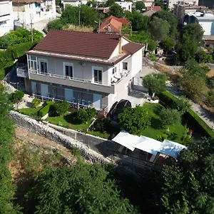 Maison d'hôtes Ilvi, Gjirokastër